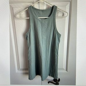 Lululemon align hip-length racerback tank top size 8 silver blue